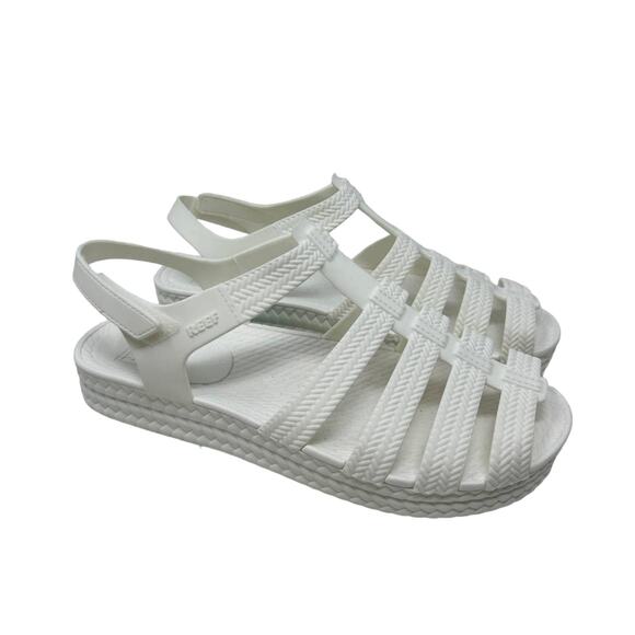 Reef Shoes - Reef Women's Water Beachy Fisherman Sandals NWT White Water Friendly Size 8